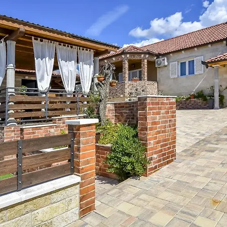 Holiday home Terraccotta